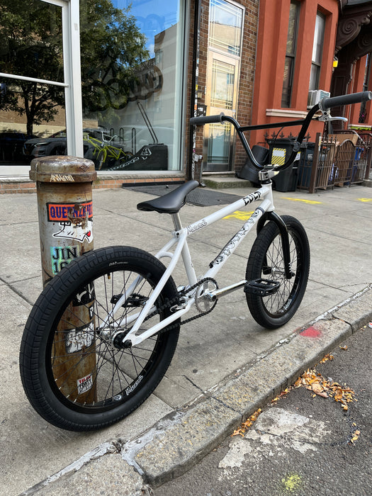 Corey Walsh Custom 21" CULT Complete Bike