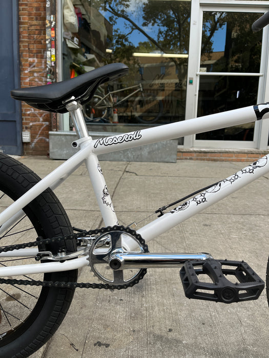 Corey Walsh Custom 21" CULT Complete Bike