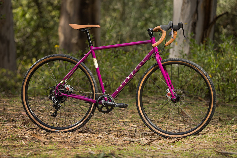 Fairdale Weekender Nomad (Gloss Berry in XS-XL)