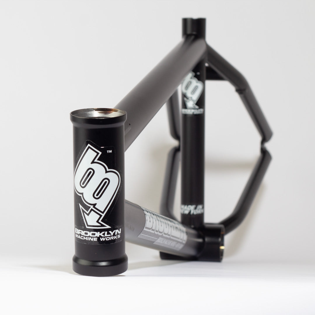 BMW 2023 USA BMX Frame — Meseroll