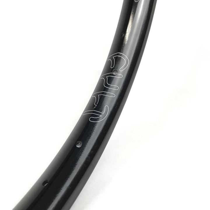 Juvenile Aero Rim 18"